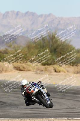 media/Nov-16-2025-Race Pace (Sun) [[8c5fa54630]]/Non Verified Riders (1st 20 Minutes)/2-Turn 10 (1010am)/